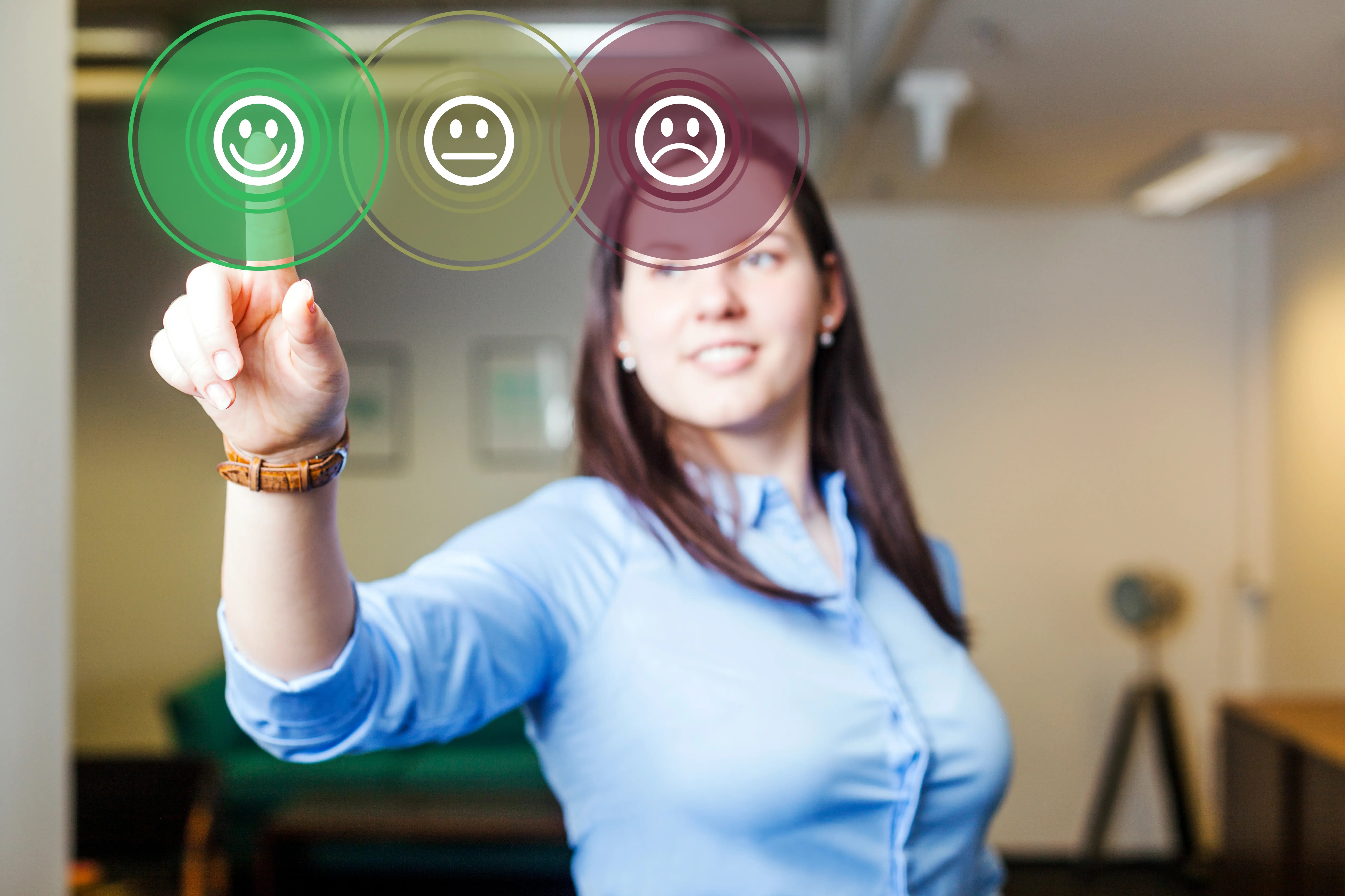 collage-customer-experience-concept (1)